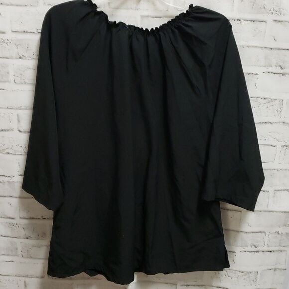 Easy stretch top  - Picture 3 of 3